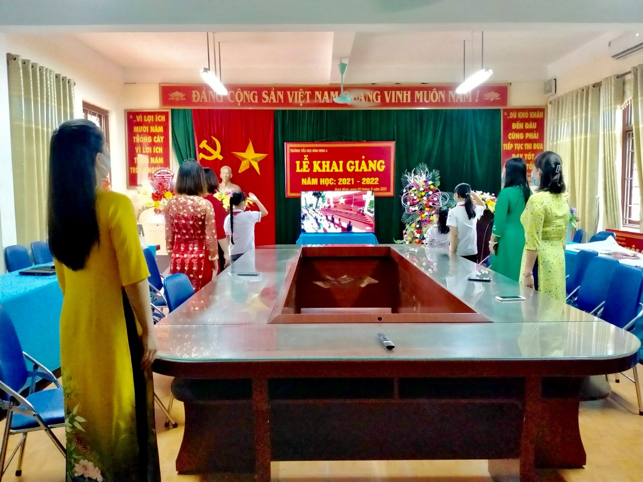 Chào mừng lễ khai giảng năm học 2021 - 2022