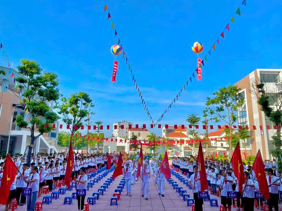 MỘT SỐ VIDEO CHỦ ĐỀ GIÁO DỤC ĐẠO ĐỨC