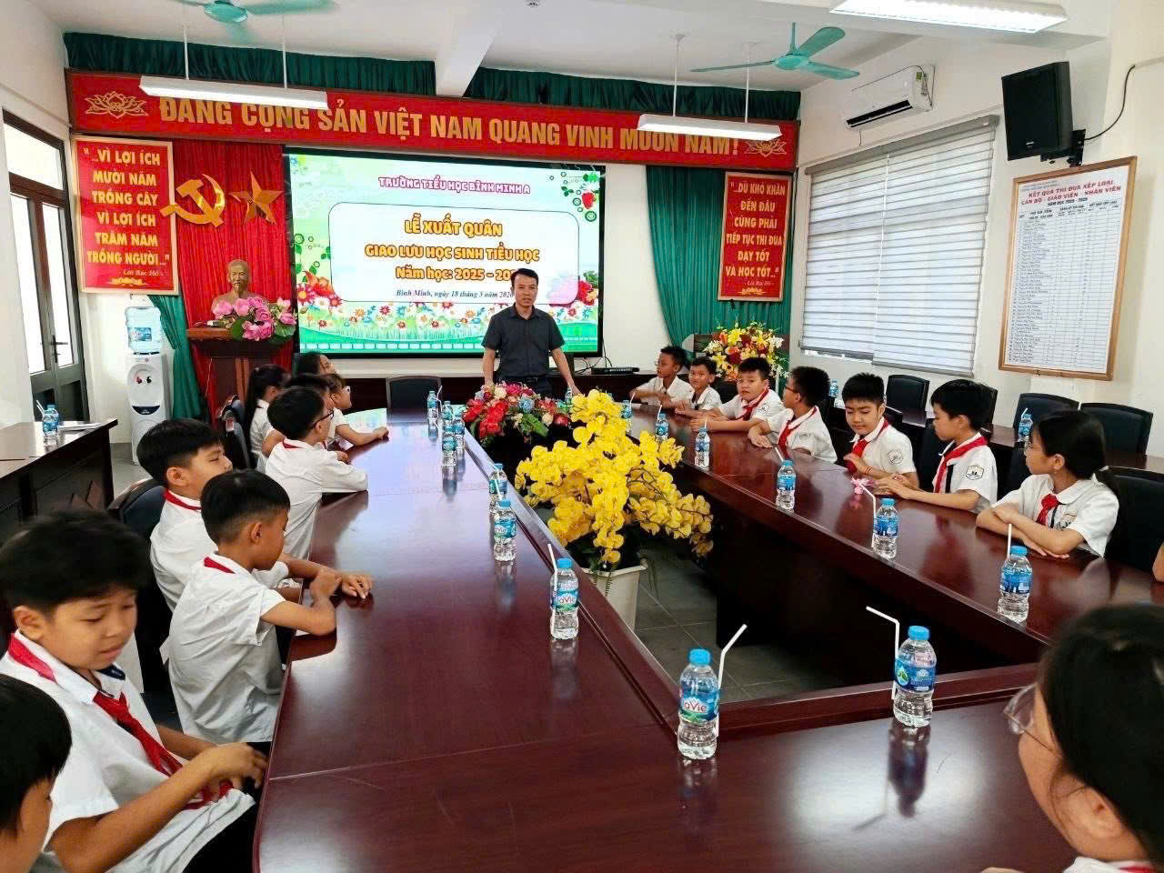 🌟 LỄ XUẤT QUÂN – GIAO LƯU HỌC SINH TIỂU HỌC NĂM HỌC 2025–2026 🌟