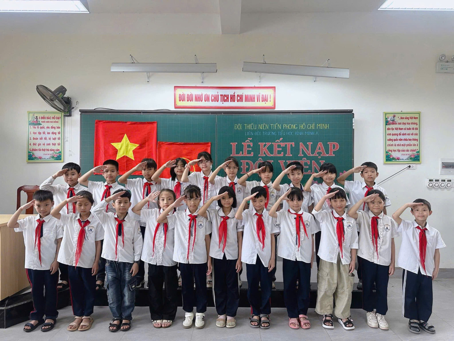 🌟 LỄ KẾT NẠP ĐỘI VIÊN NĂM HỌC 2025 – 2026 TRƯỜNG TIỂU HỌC BÌNH MINH A 🌟